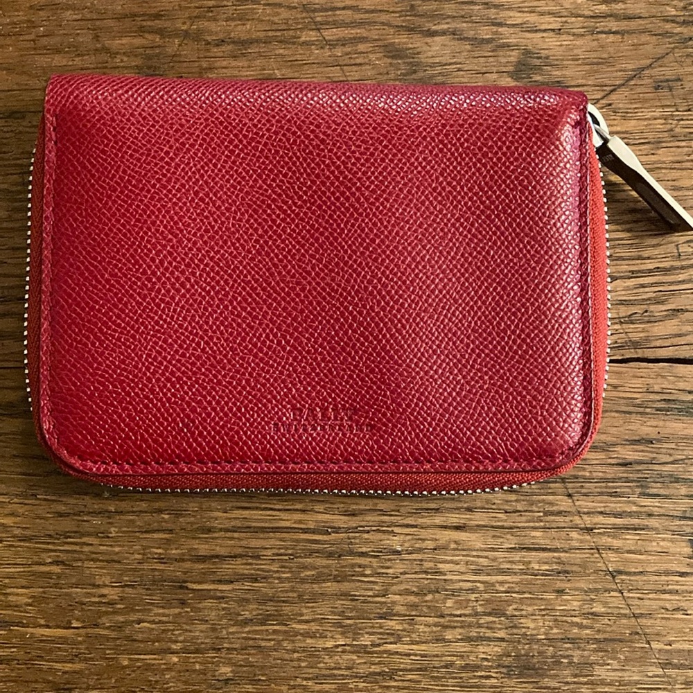 Bally Leather Zip Compact Wallet Vintage Like New!